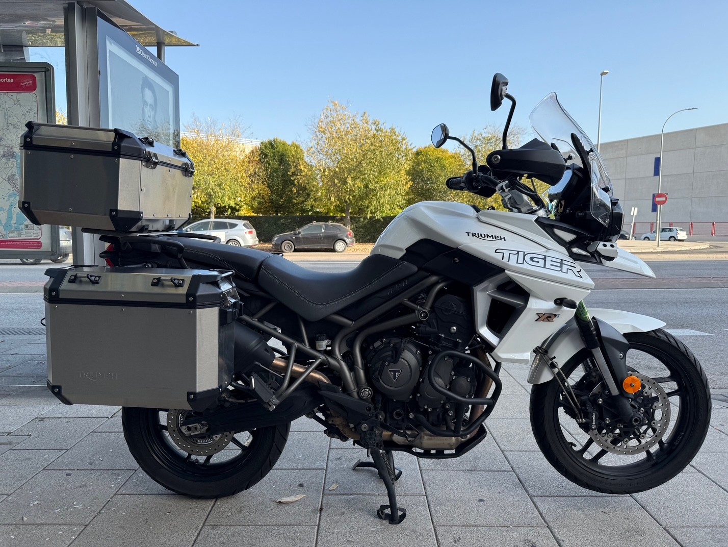 TRIUMPH TIGER 800 XRX AÑO 2019 CON...