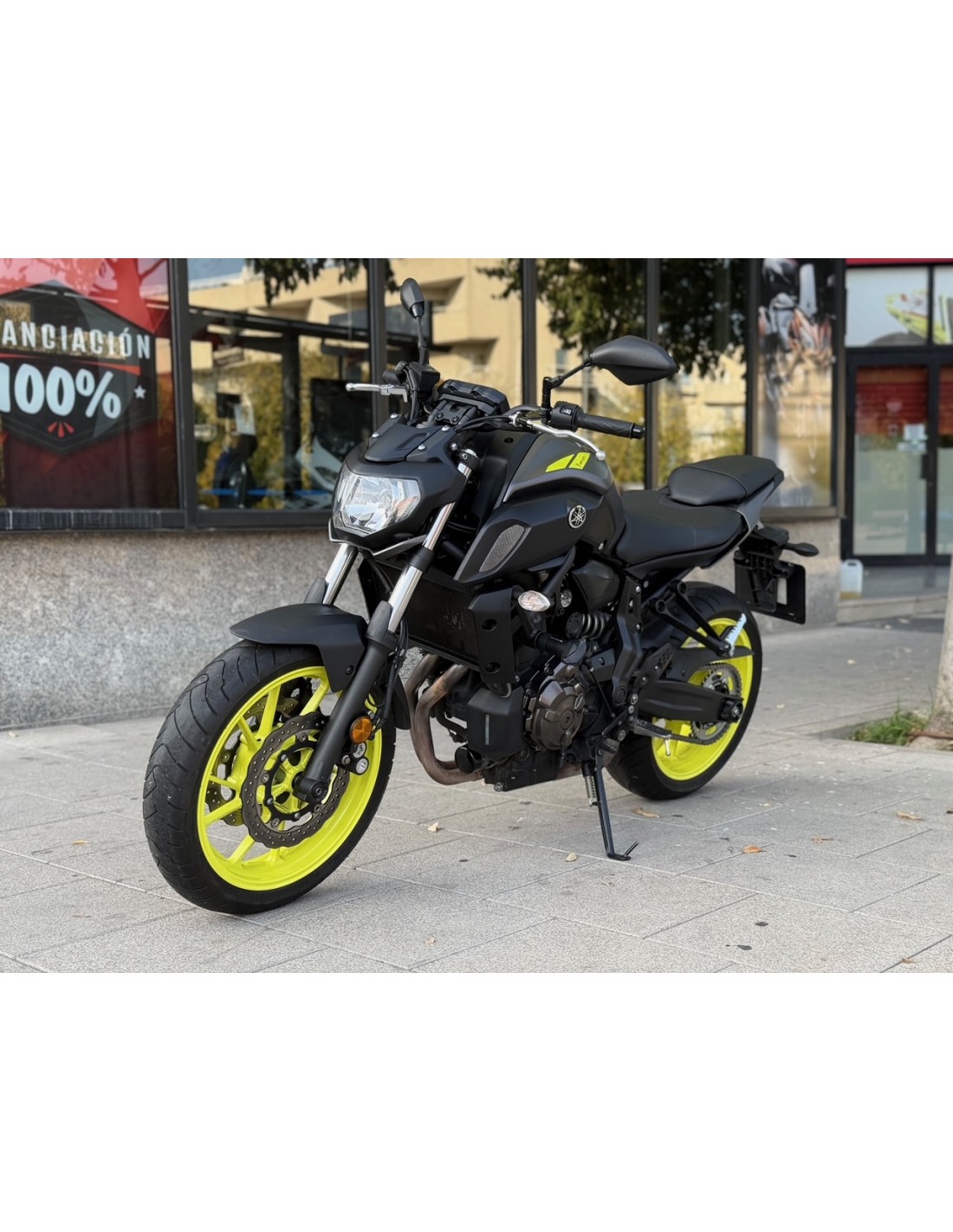 YAMAHA MT-07 ABS AÑO 2018 CON 17.596 KM.