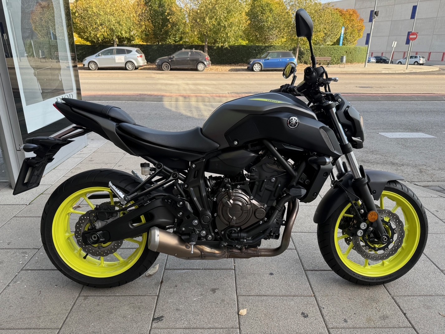 YAMAHA MT-07 ABS AÑO 2018 CON 17.596 KM.