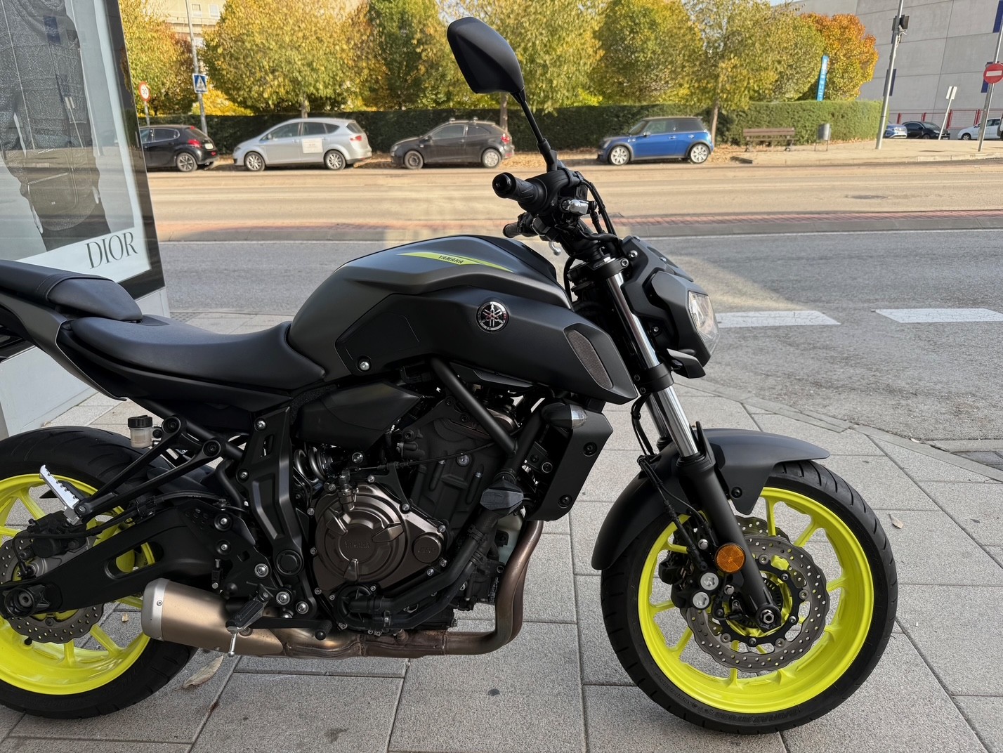 YAMAHA MT-07 ABS AÑO 2018 CON 17.596 KM.