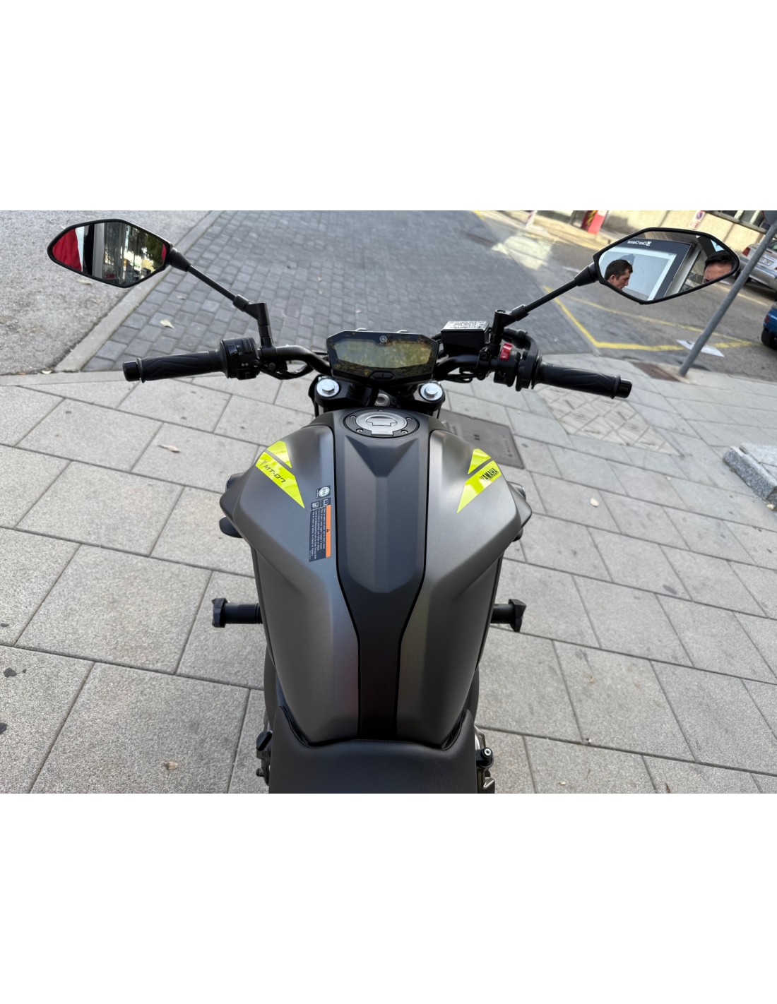 YAMAHA MT-07 ABS AÑO 2018 CON 17.596 KM.