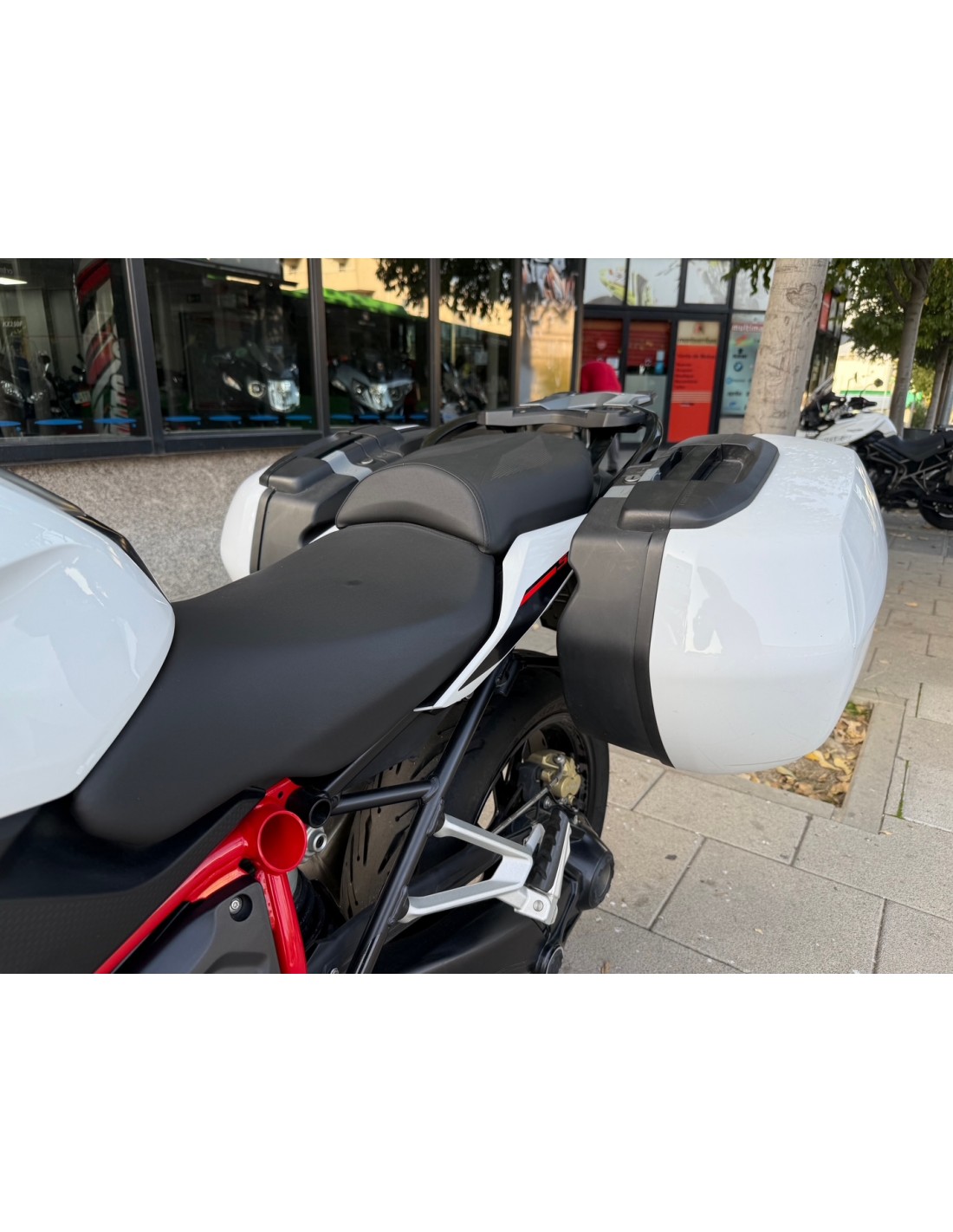 BMW R 1250 RS AÑO 2021 CON 44.590 KM.