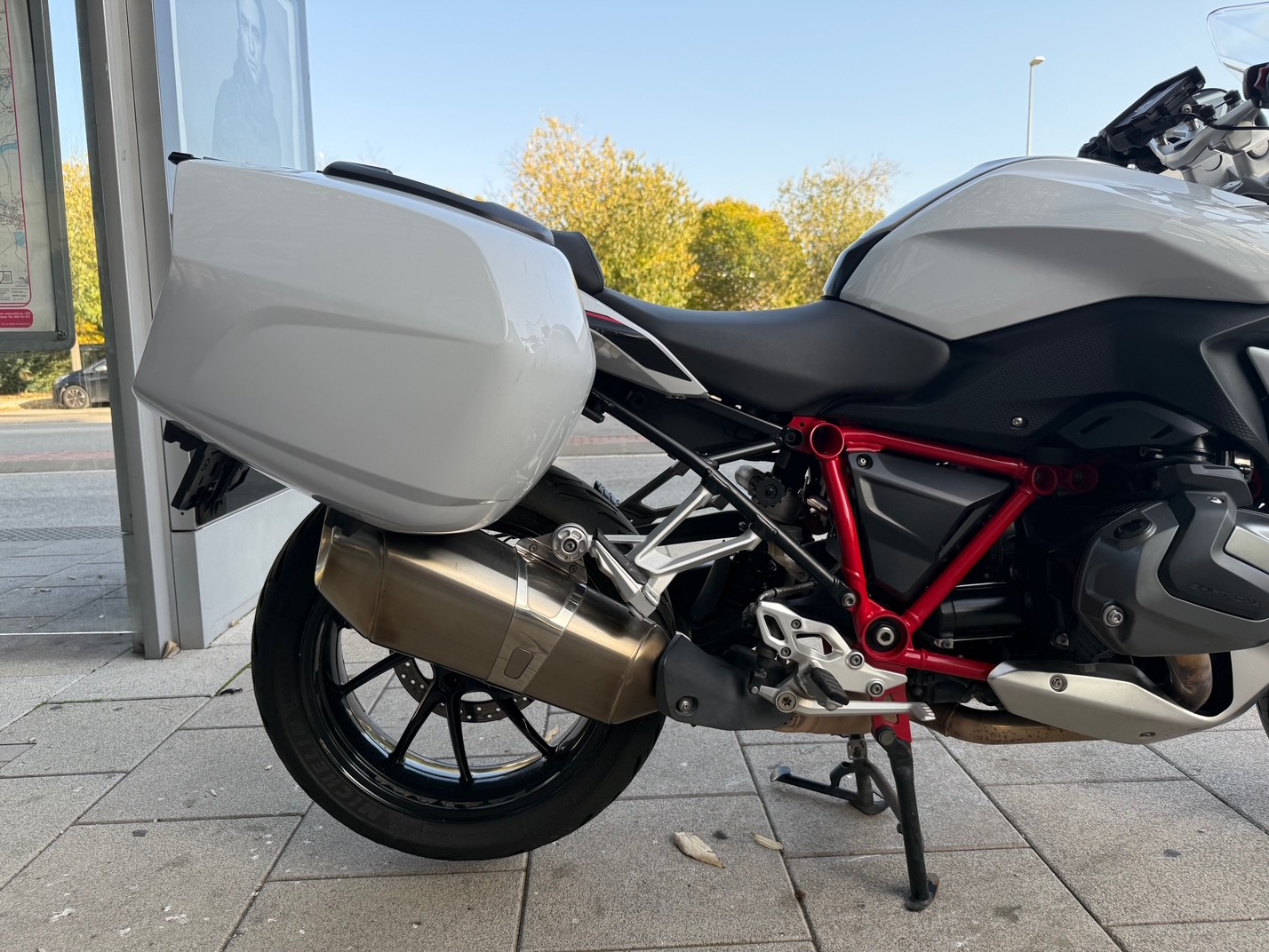 BMW R 1250 RS AÑO 2021 CON 44.590 KM.