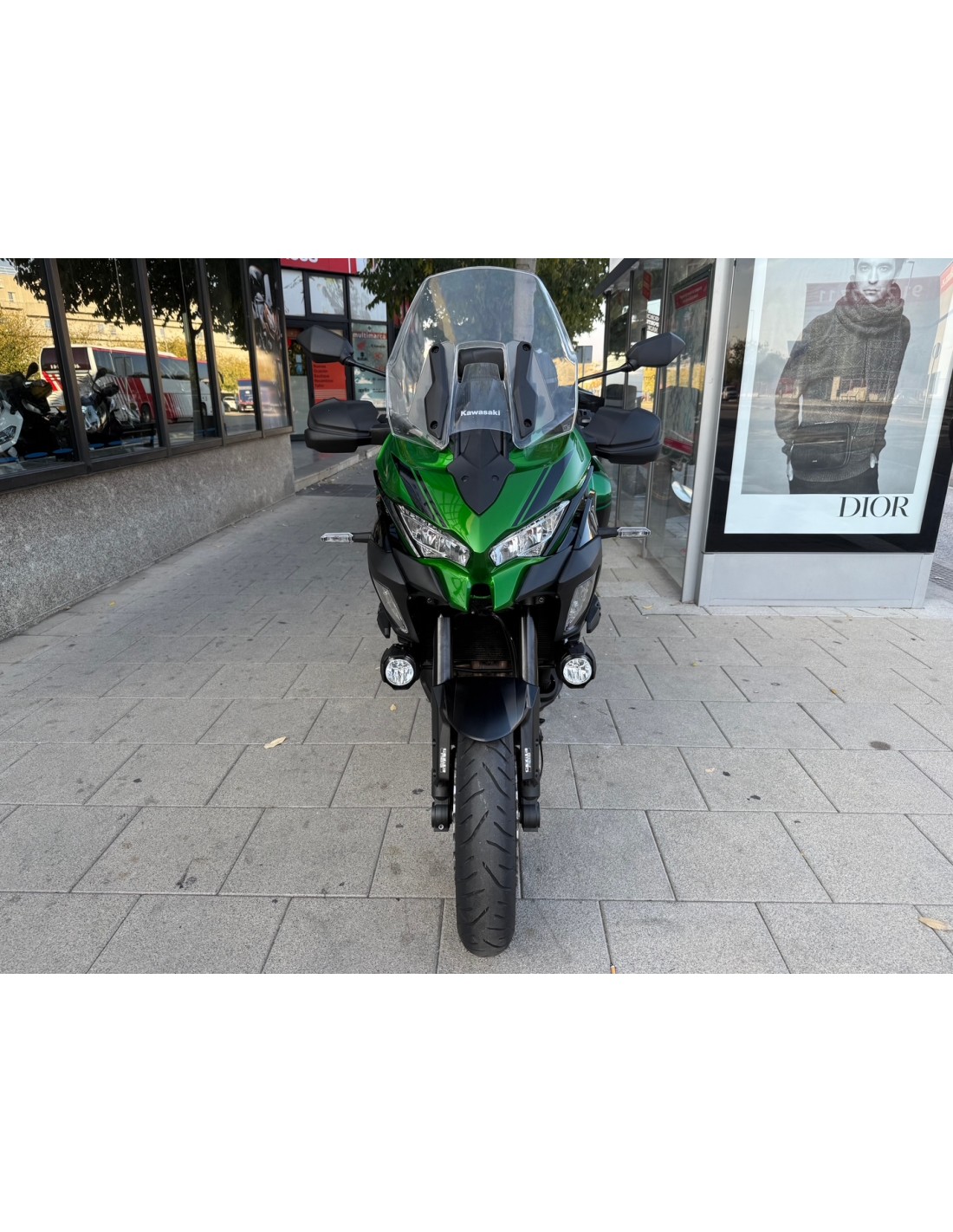 KAWASAKI VERSYS 1000 SE  AÑO 2021 CON 27.894 KM.