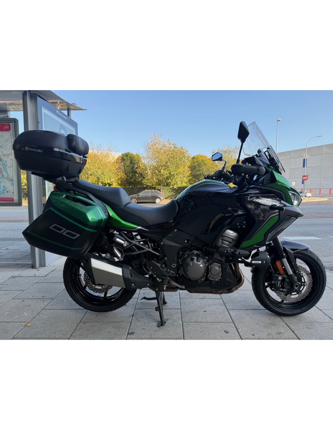 KAWASAKI VERSYS 1000 SE  AÑO 2021 CON 27.894 KM.