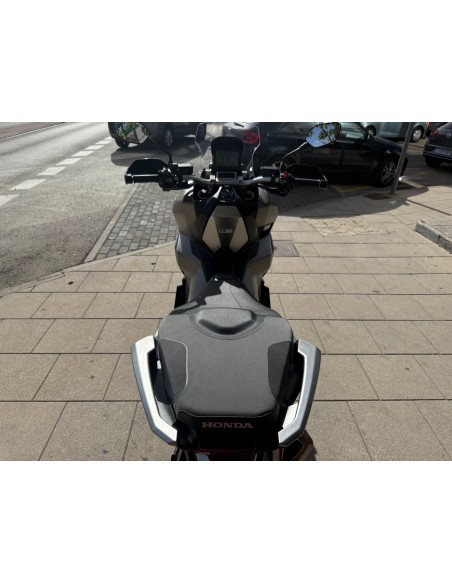 HONDA X-ADV 750 AÑO 2020 CON 16.655 KM.