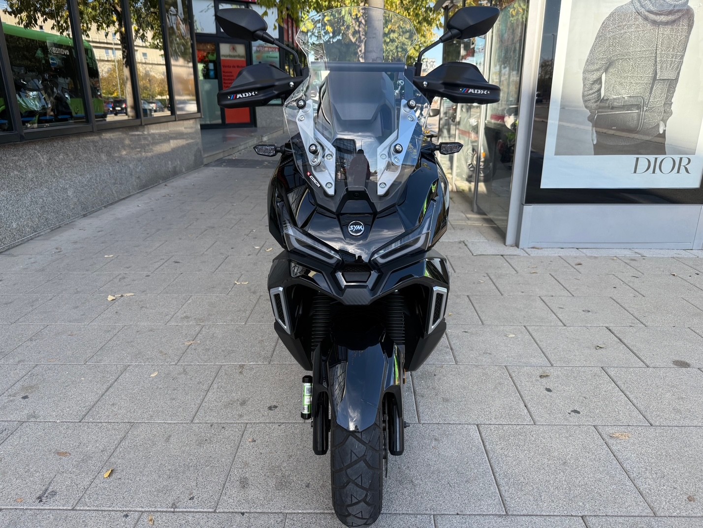 SYM ADX 125 AÑO 2024 CON 14.770 KM.