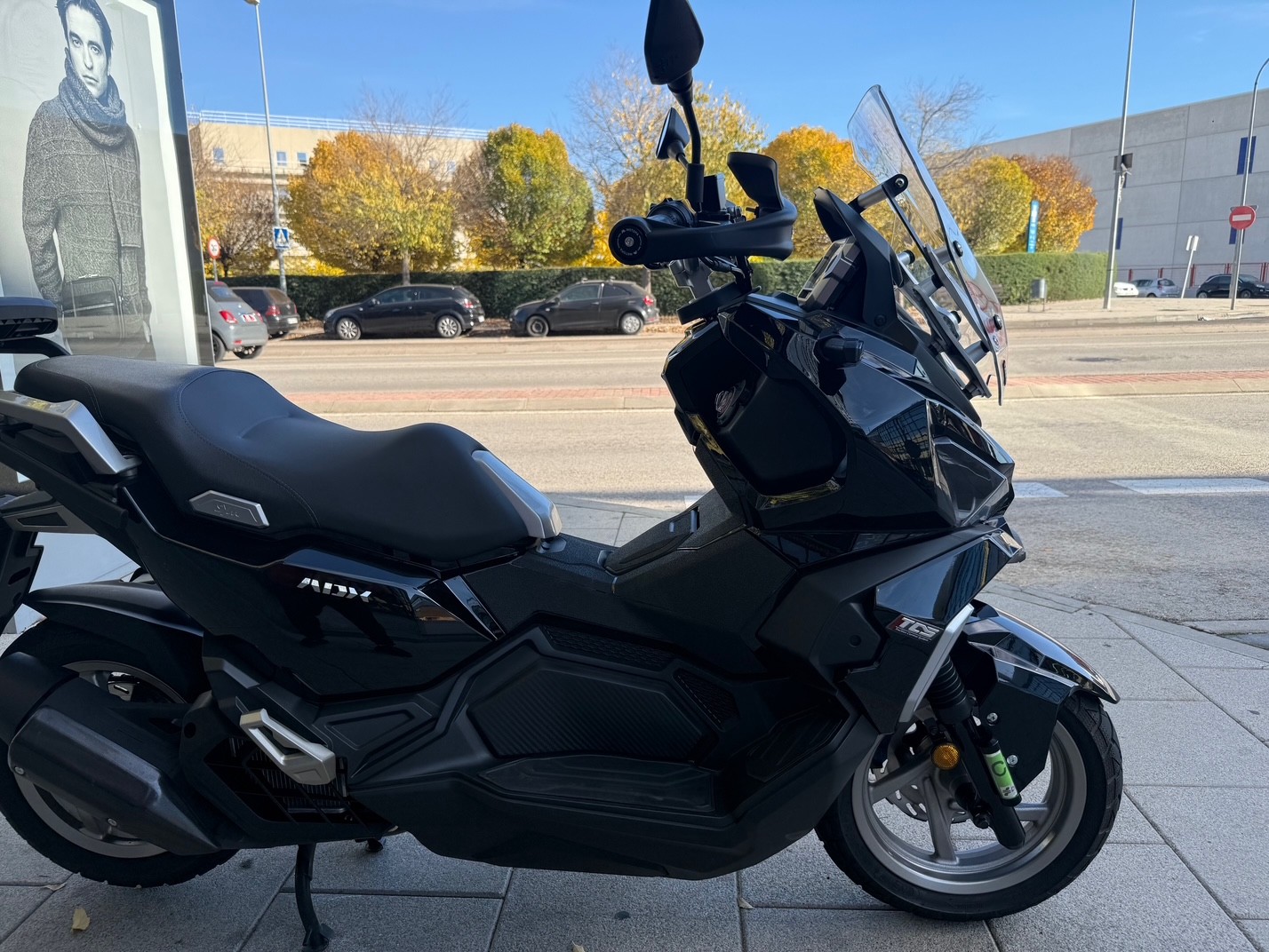 SYM ADX 125 AÑO 2024 CON 14.770 KM.