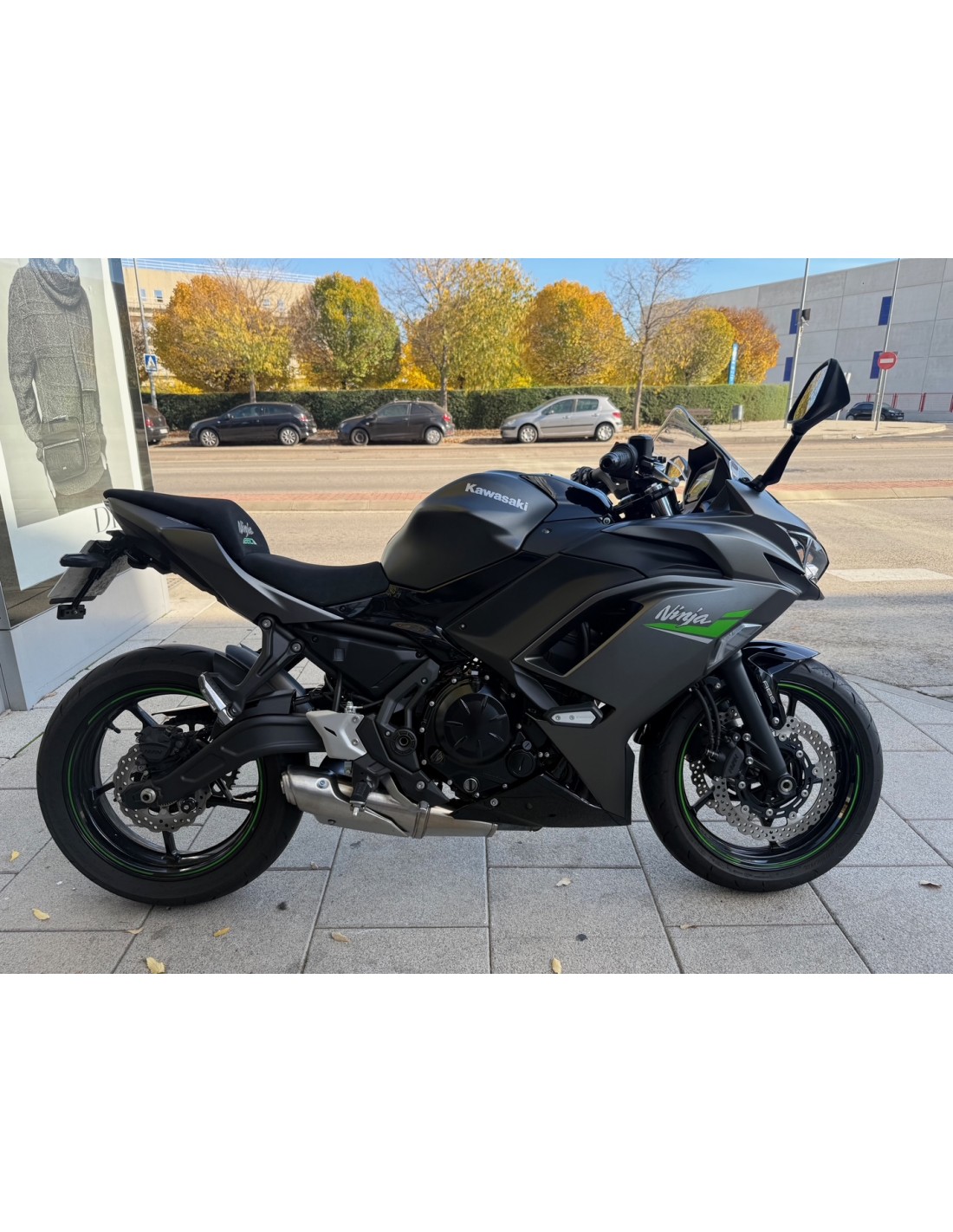 KAWASAKI NINJA 650 AÑO 2023 CON 9.274 KM.