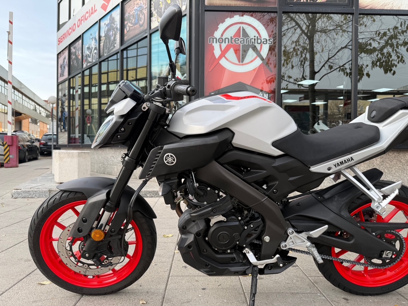 YAMAHA MT-125 AÑO 2019 CON 15.382 KM.