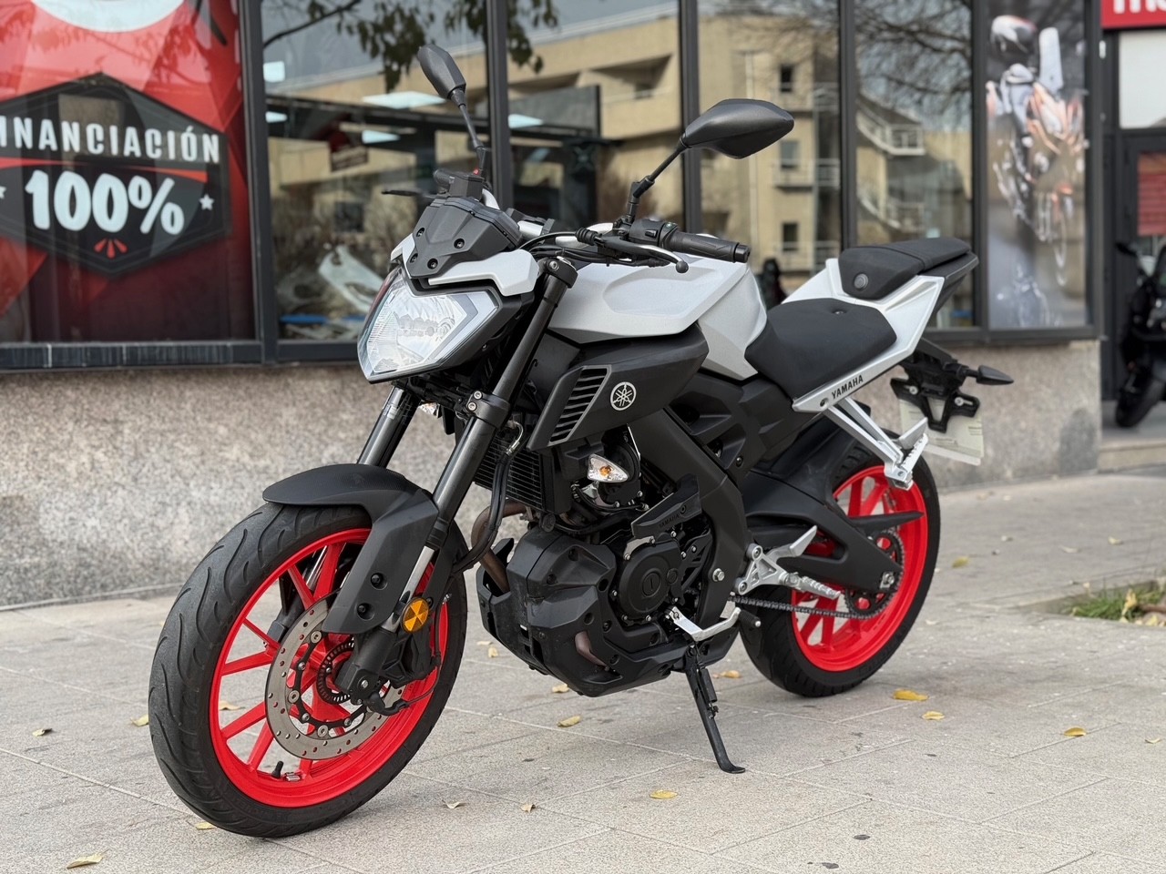 YAMAHA MT-125 AÑO 2019 CON 15.382 KM.