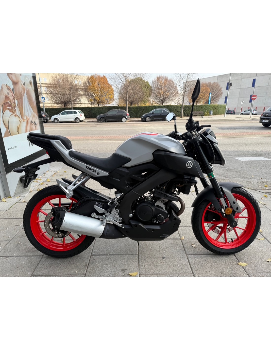 YAMAHA MT-125 AÑO 2019 CON 15.382 KM.