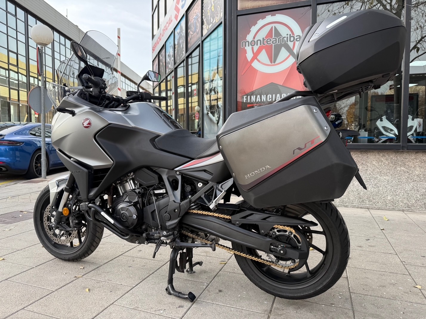 HONDA NT 1100 AÑO 2022 CON 22.918 KM.