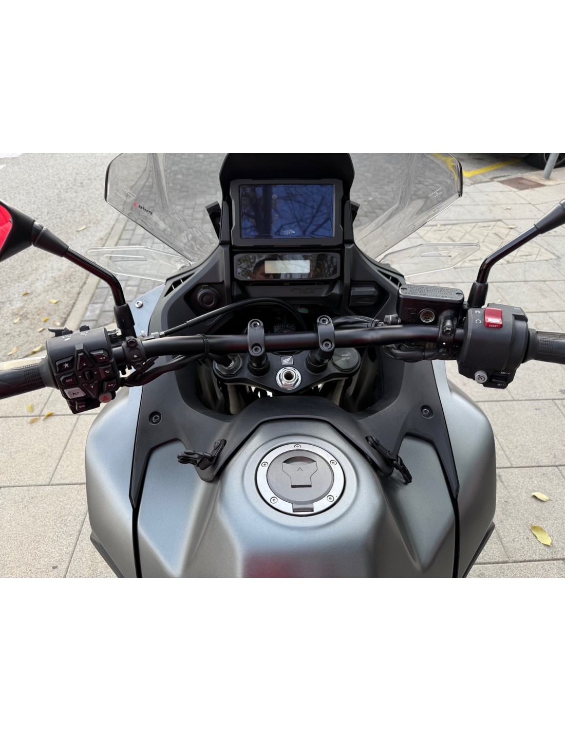 HONDA NT 1100 AÑO 2022 CON 22.918 KM.