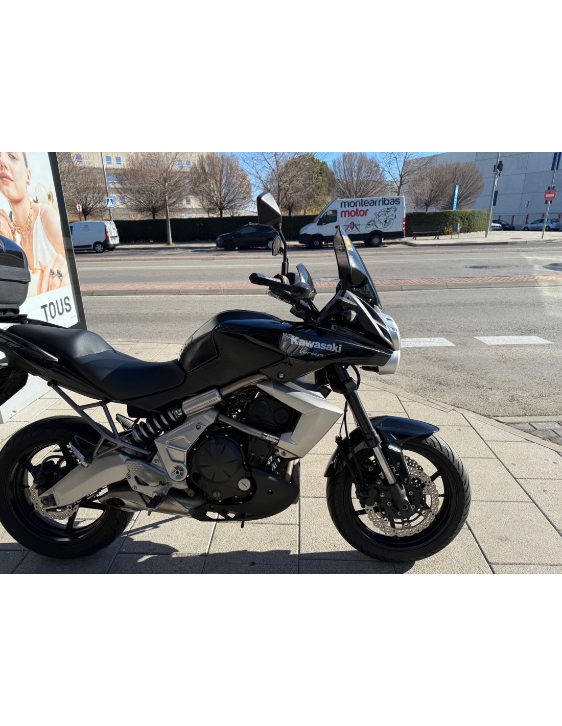 KAWASAKI VERSYS 650 ABS AÑO 2011 CON 43.576 KM.