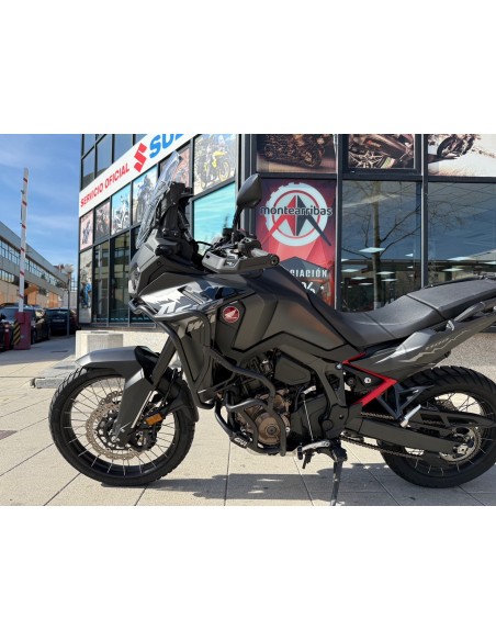 HONDA AFRICA TWIN 1100 AÑO 2024 CON 7.981 KM.