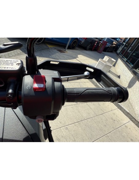 HONDA AFRICA TWIN 1100 AÑO 2024 CON 7.981 KM.