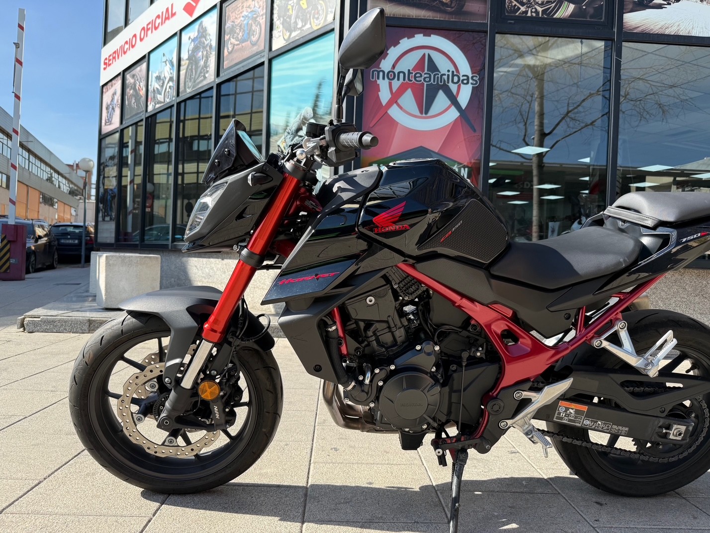 HONDA CB 750 HORNET AÑO 2023 CON...