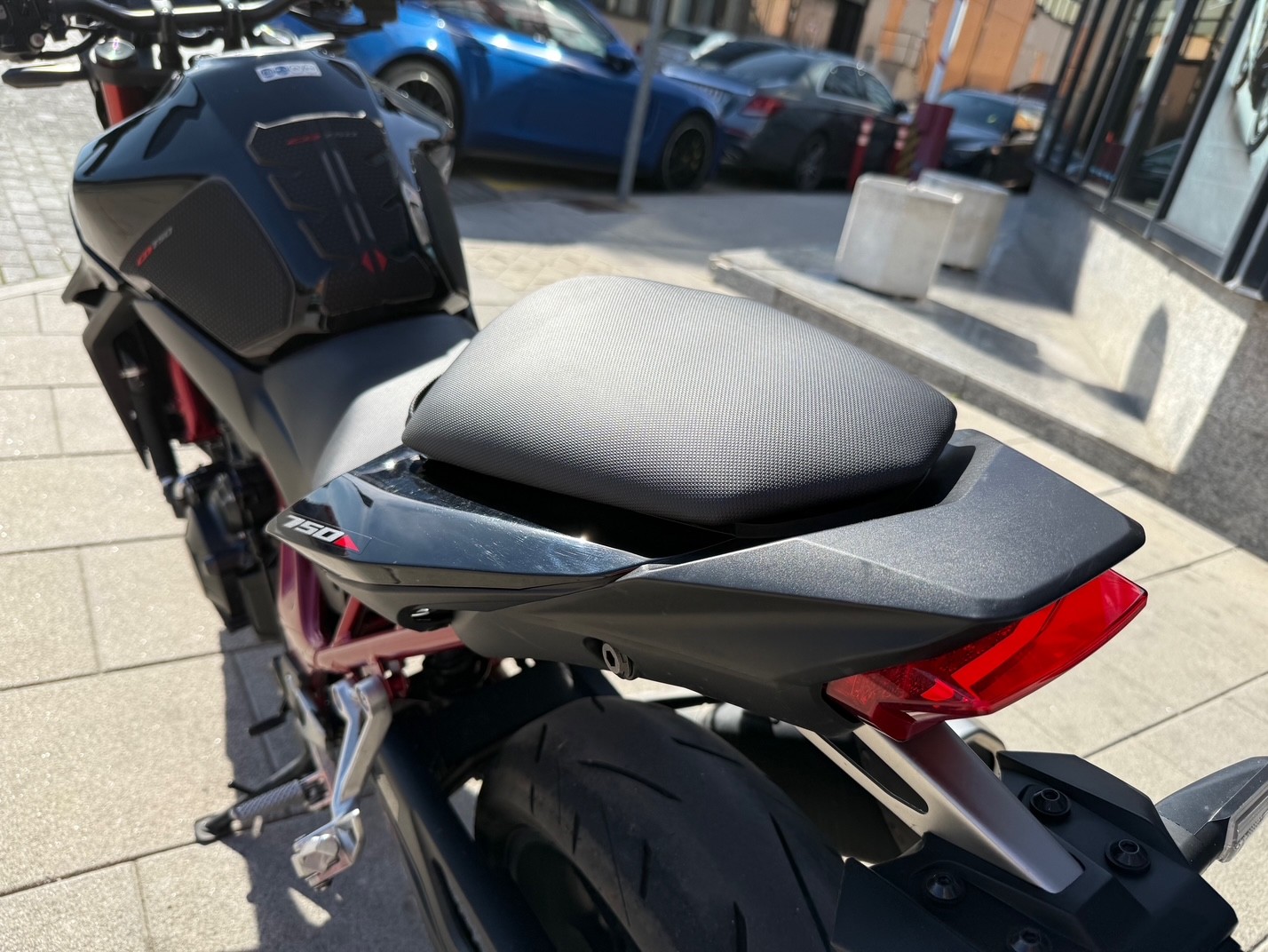 HONDA CB 750 HORNET AÑO 2023 CON...