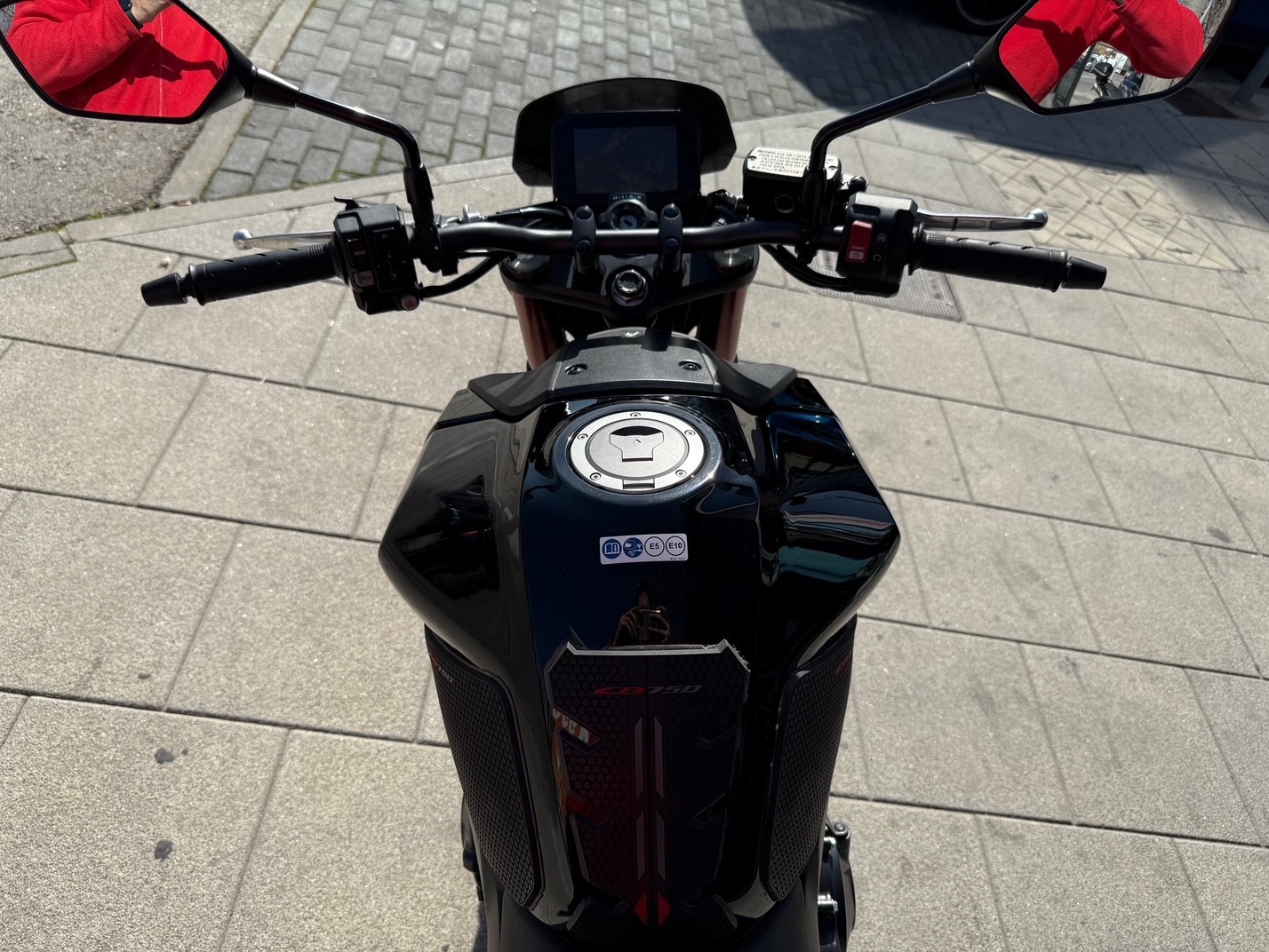 HONDA CB 750 HORNET AÑO 2023 CON...