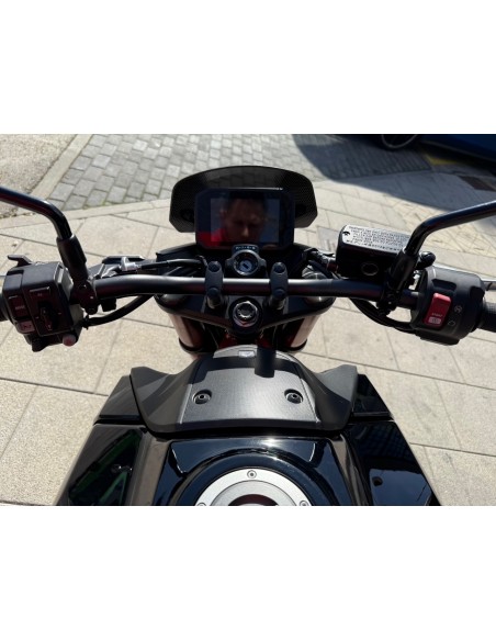 HONDA CB 750 HORNET AÑO 2023 CON 15.238 KM.