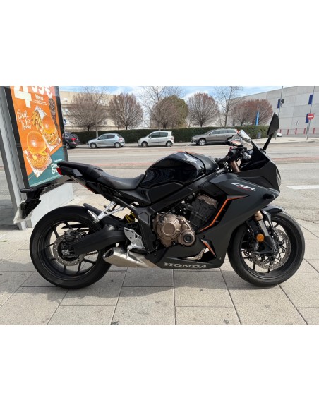 HONDA CBR 650 R AÑO 2022 CON 14.232 KM.