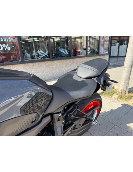 YAMAHA MT-07 AÑO 2021 CON 19.046 KM.