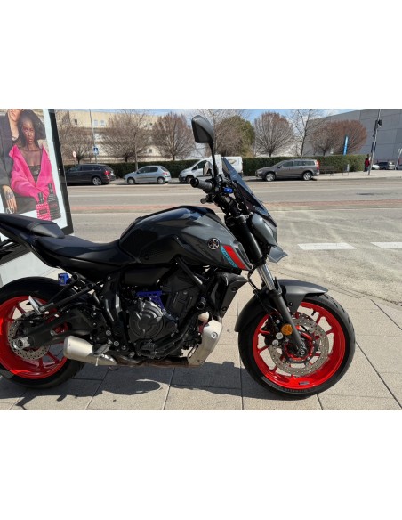 YAMAHA MT-07 AÑO 2021 CON 19.046 KM.