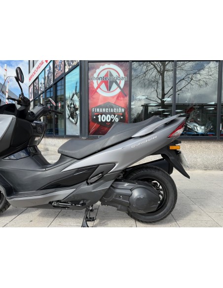 SUZUKI BURGMAN 400 AÑO 2019 CON 18.854 KM.