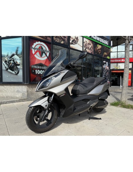 KYMCO SUPER DINK 300 ABS AÑO 2012 CON 33.513 KM.