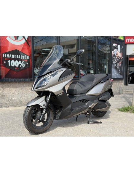 KYMCO SUPER DINK 300 ABS AÑO 2012 CON 33.513 KM.