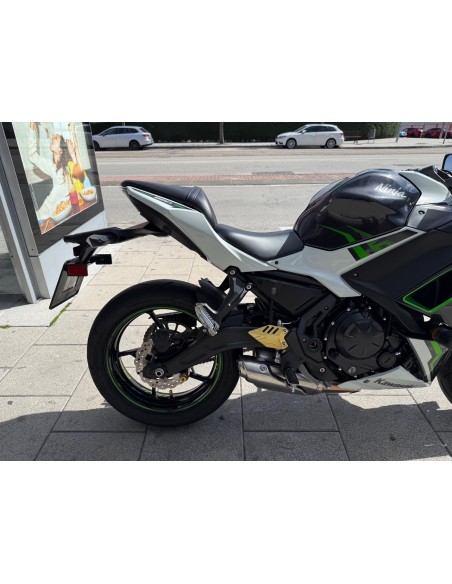 KAWASAKI NINJA 650 AÑO 2022 CON 7.939 KM.