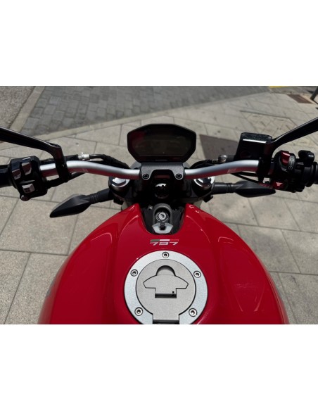 DUCATI MONSTER 797 AÑO 2017 CON 12.666 KM.