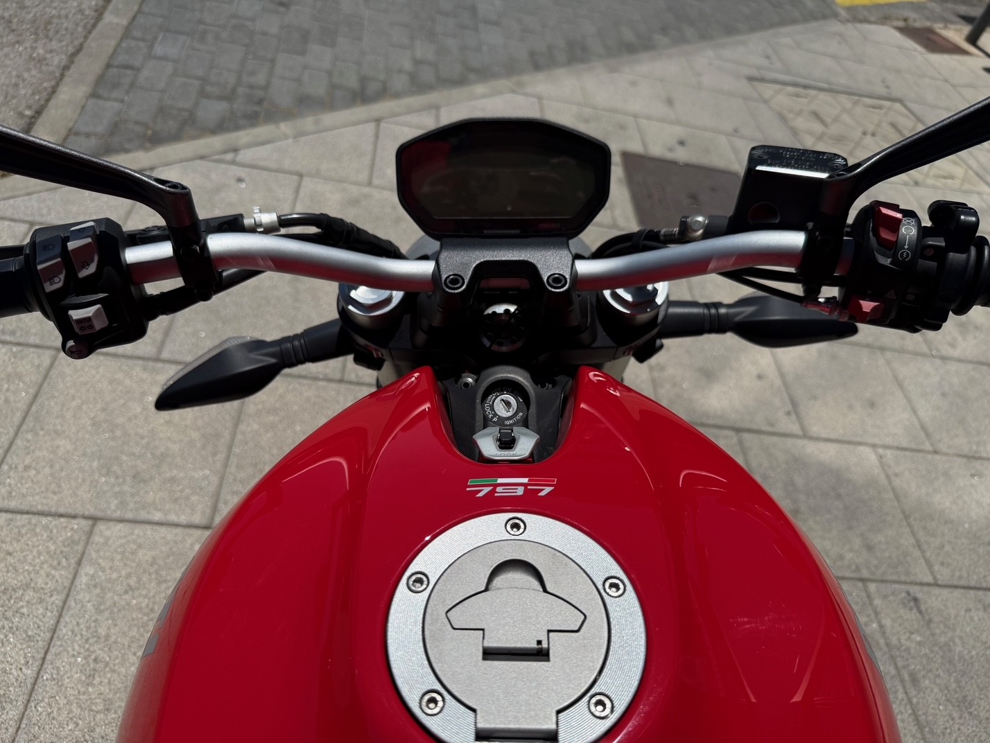 DUCATI MONSTER 797 AÑO 2017 CON...
