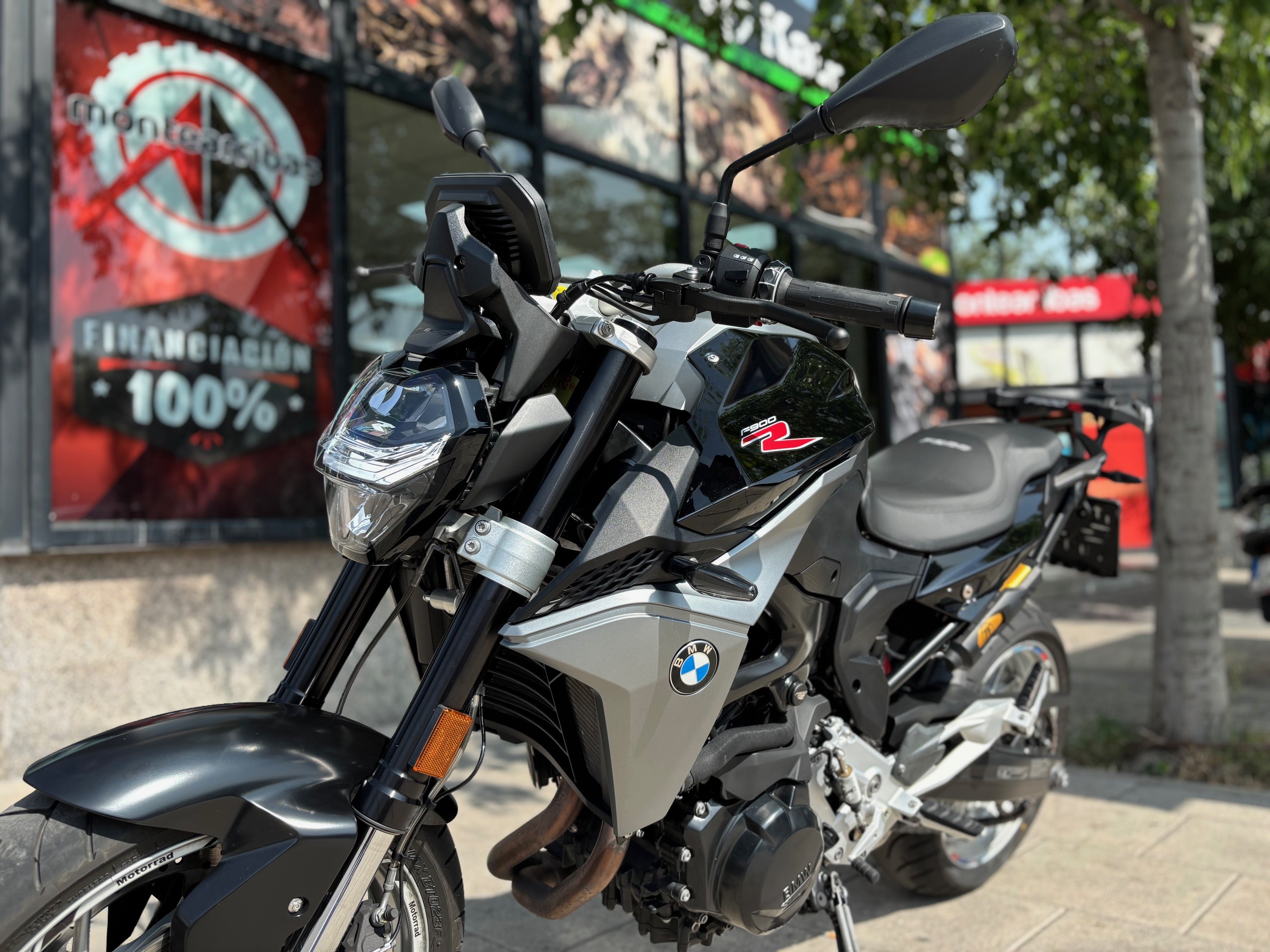 BMW F 900 R A2 AÑO 2020 CON 16.171 KM.