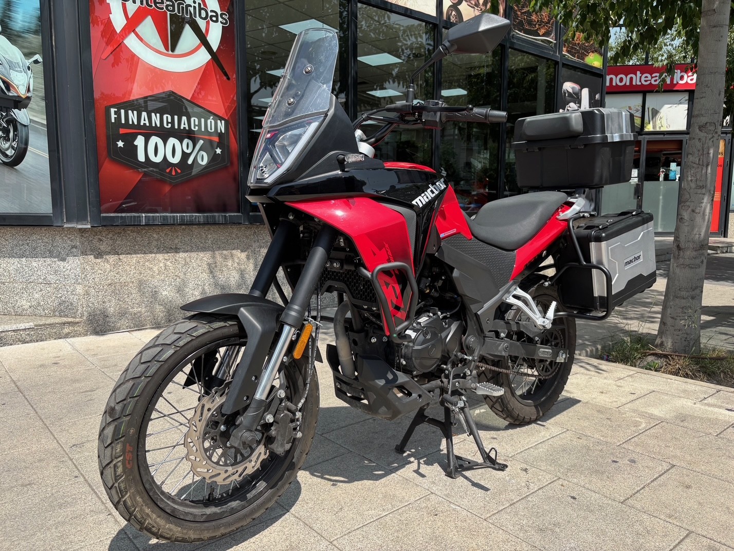 MACBOR MONTANA XR1 AÑO 2024 CON 4.414...