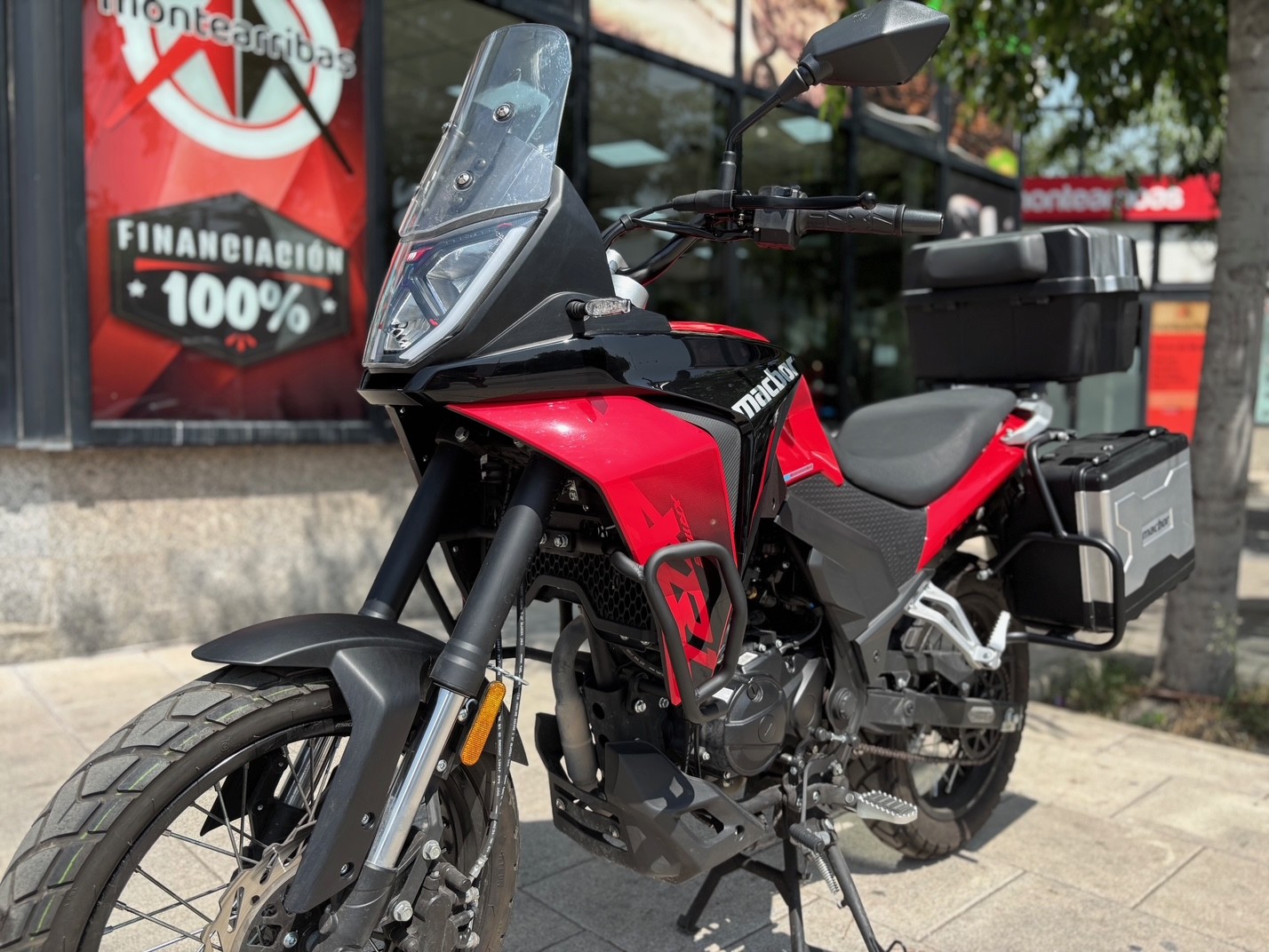 MACBOR MONTANA XR1 AÑO 2024 CON 4.414...