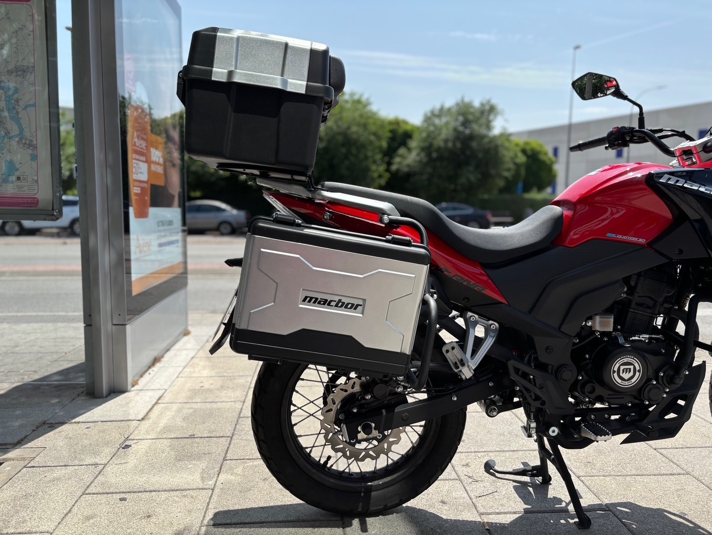 MACBOR MONTANA XR1 AÑO 2024 CON 4.414...