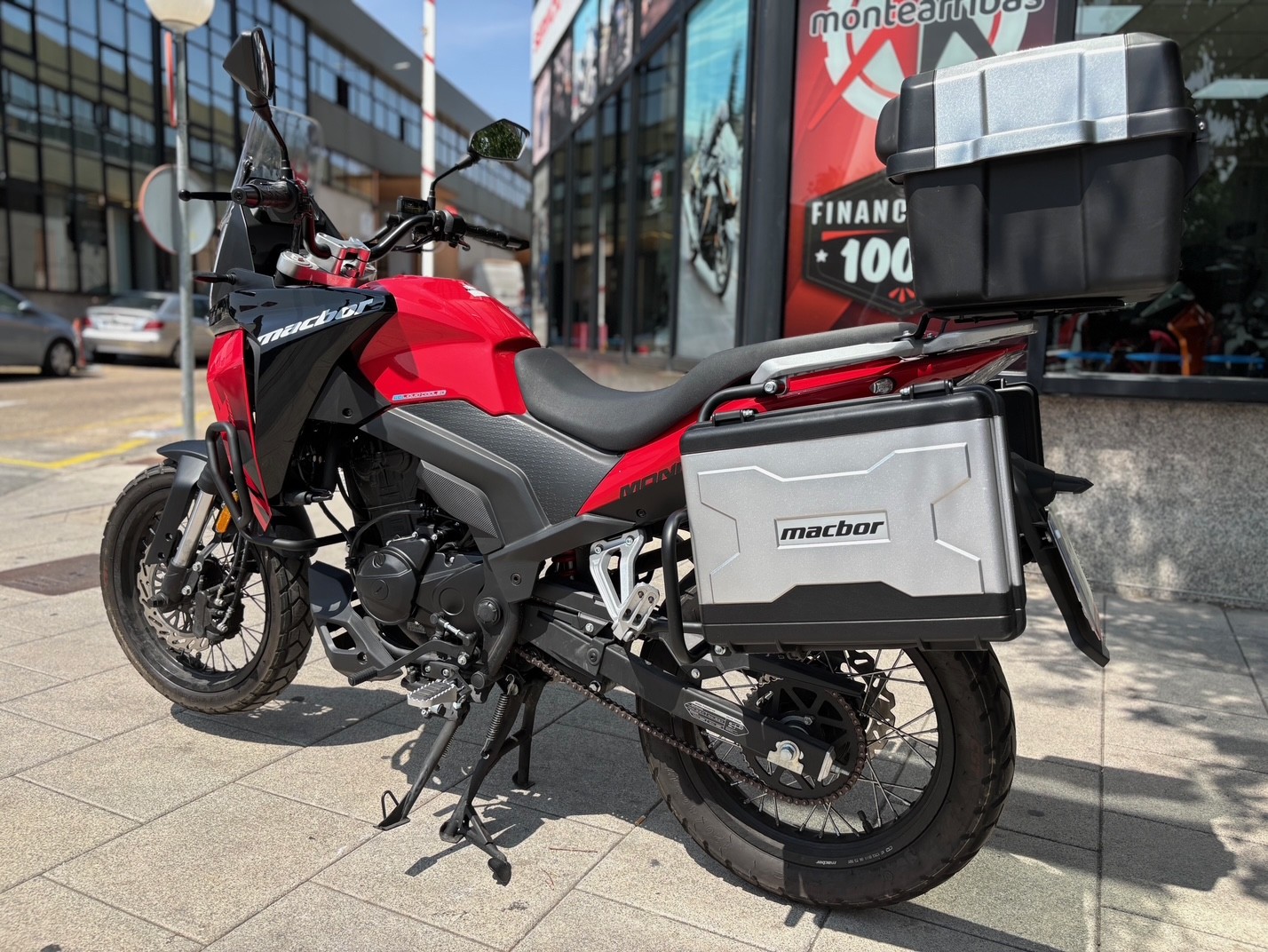 MACBOR MONTANA XR1 AÑO 2024 CON 4.414...