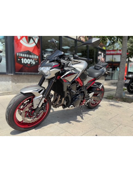 KAWASAKI Z 900 AÑO 2023 CON 1.395 KM.