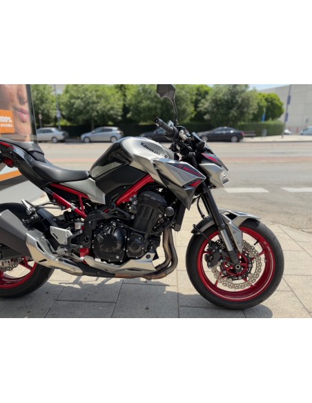 KAWASAKI Z 900 AÑO 2023 CON 1.395 KM.