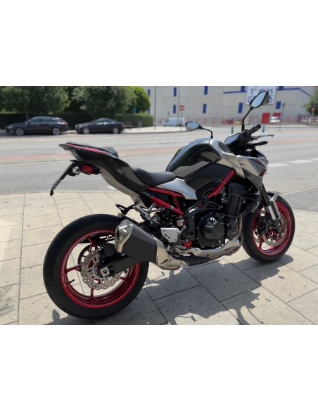KAWASAKI Z 900 AÑO 2023 CON 1.395 KM.