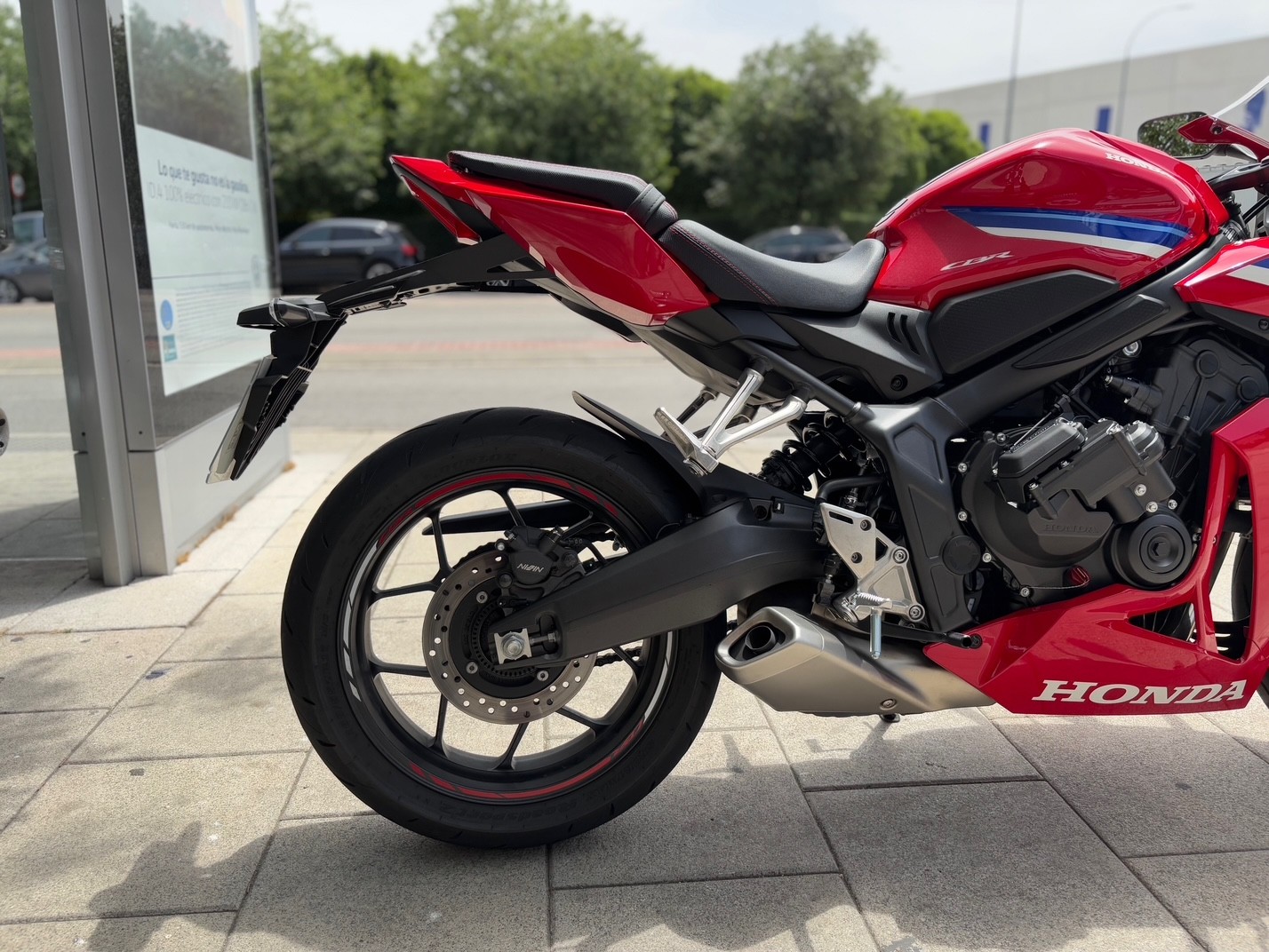 HONDA CBR 650 R E-CLUTCH AÑO 2024 CON...
