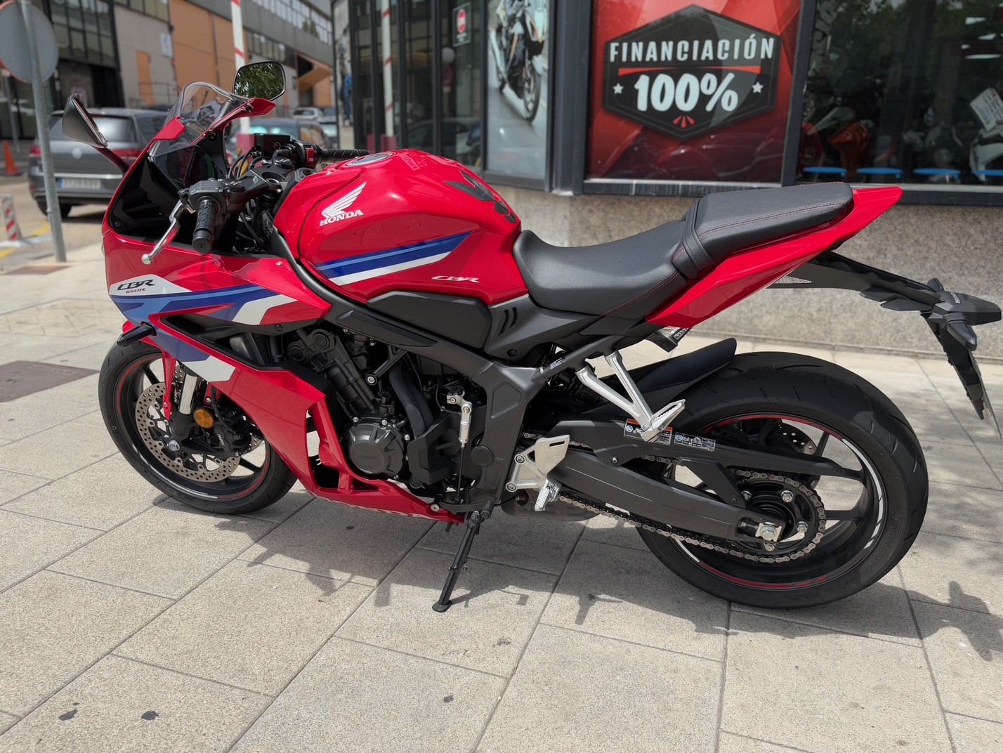 HONDA CBR 650 R E-CLUTCH AÑO 2024 CON...