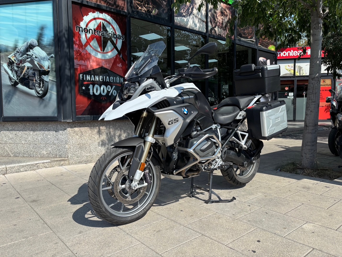 BMW R 1250 GS AÑO 2023 CON 51.356 KM.