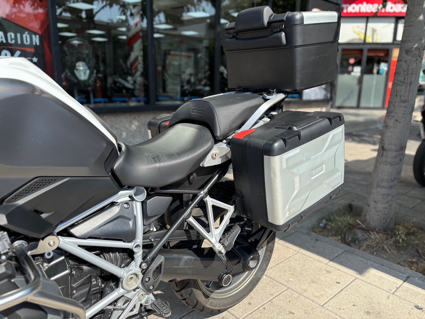 BMW R 1250 GS AÑO 2023 CON 51.356 KM.