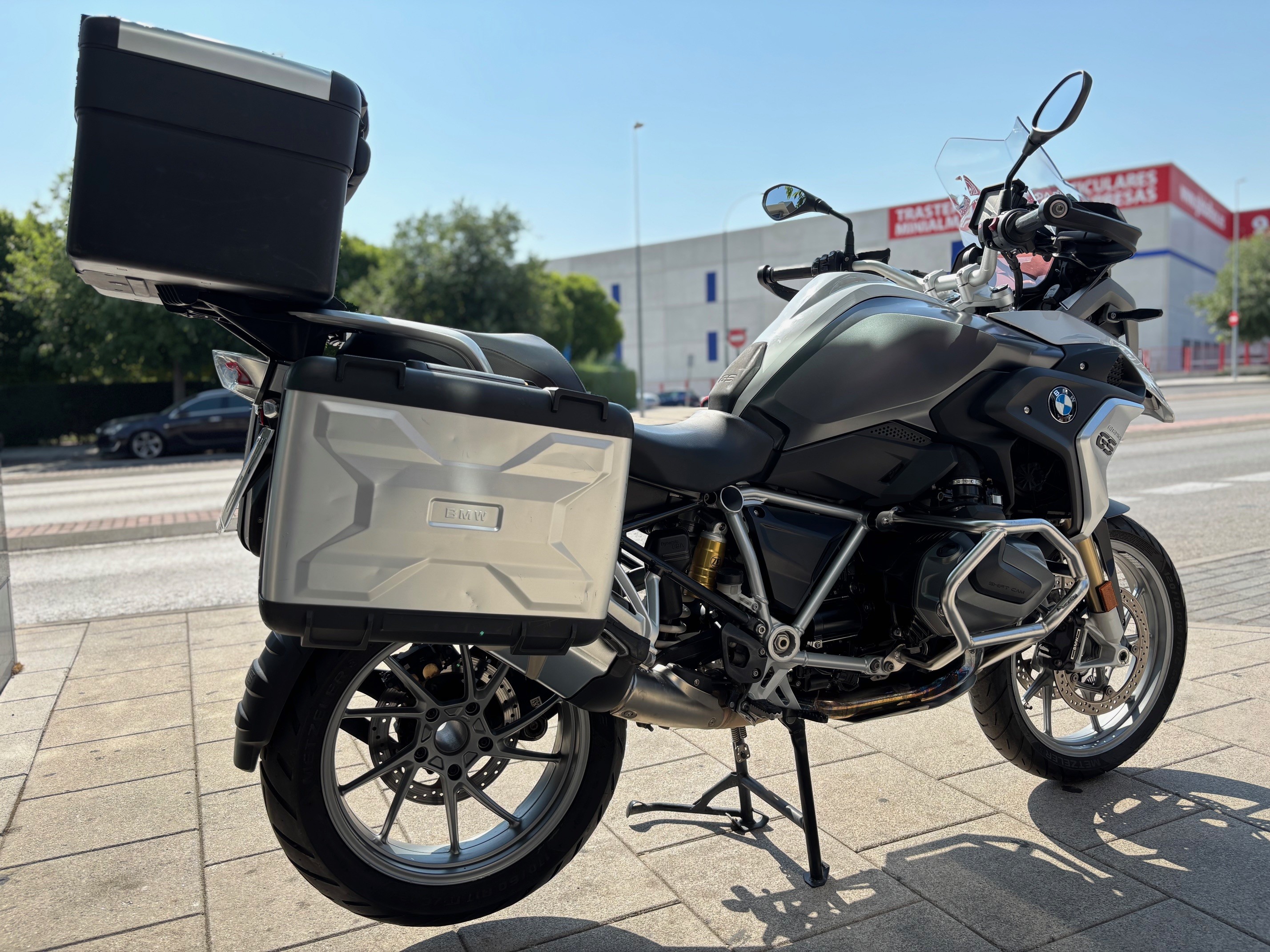 BMW R 1250 GS AÑO 2023 CON 51.356 KM.