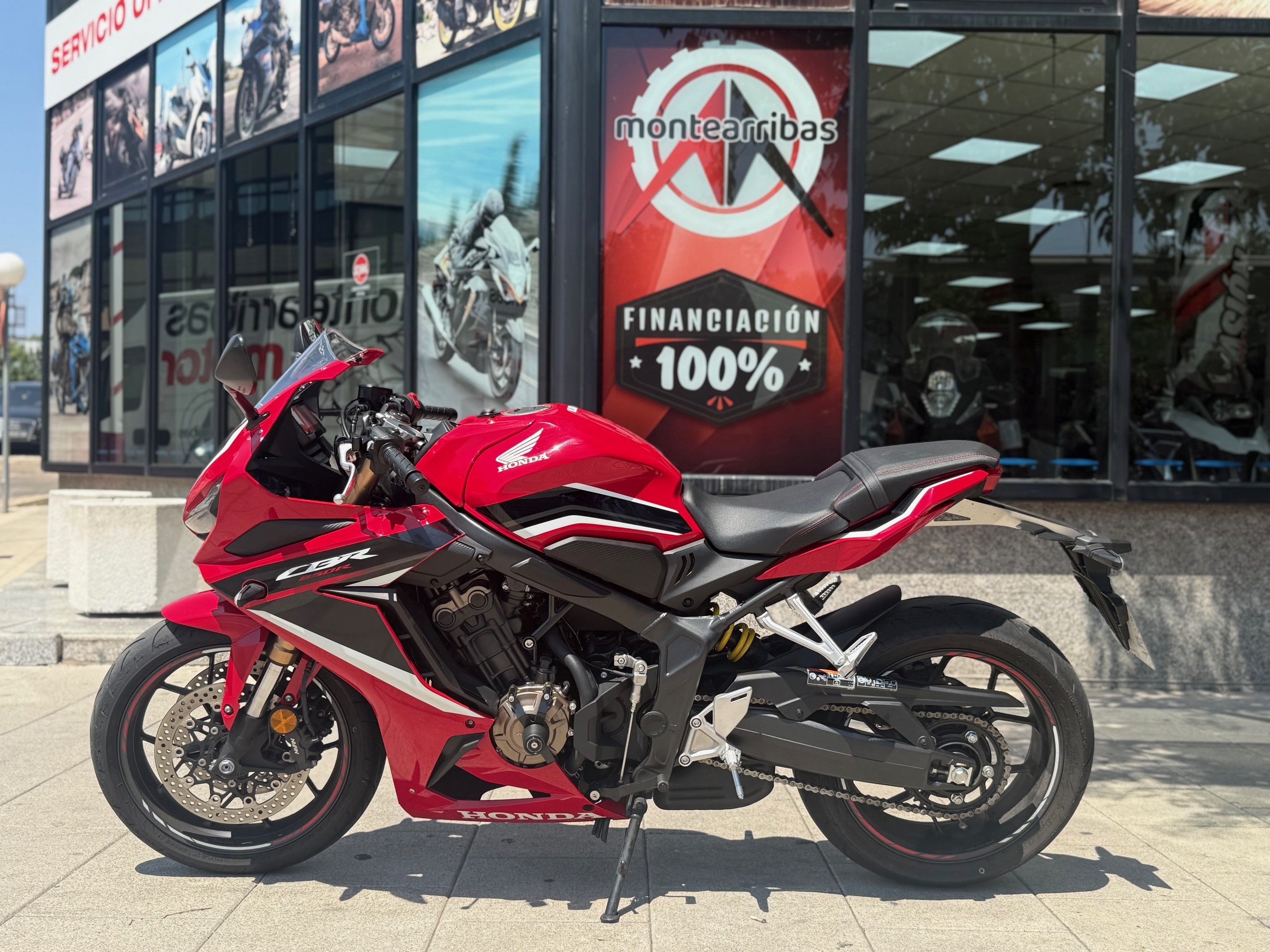 HONDA CBR 650 R AÑO 2021 CON 6.867 KM