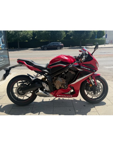 HONDA CBR 650 R AÑO 2021 CON 6.867 KM