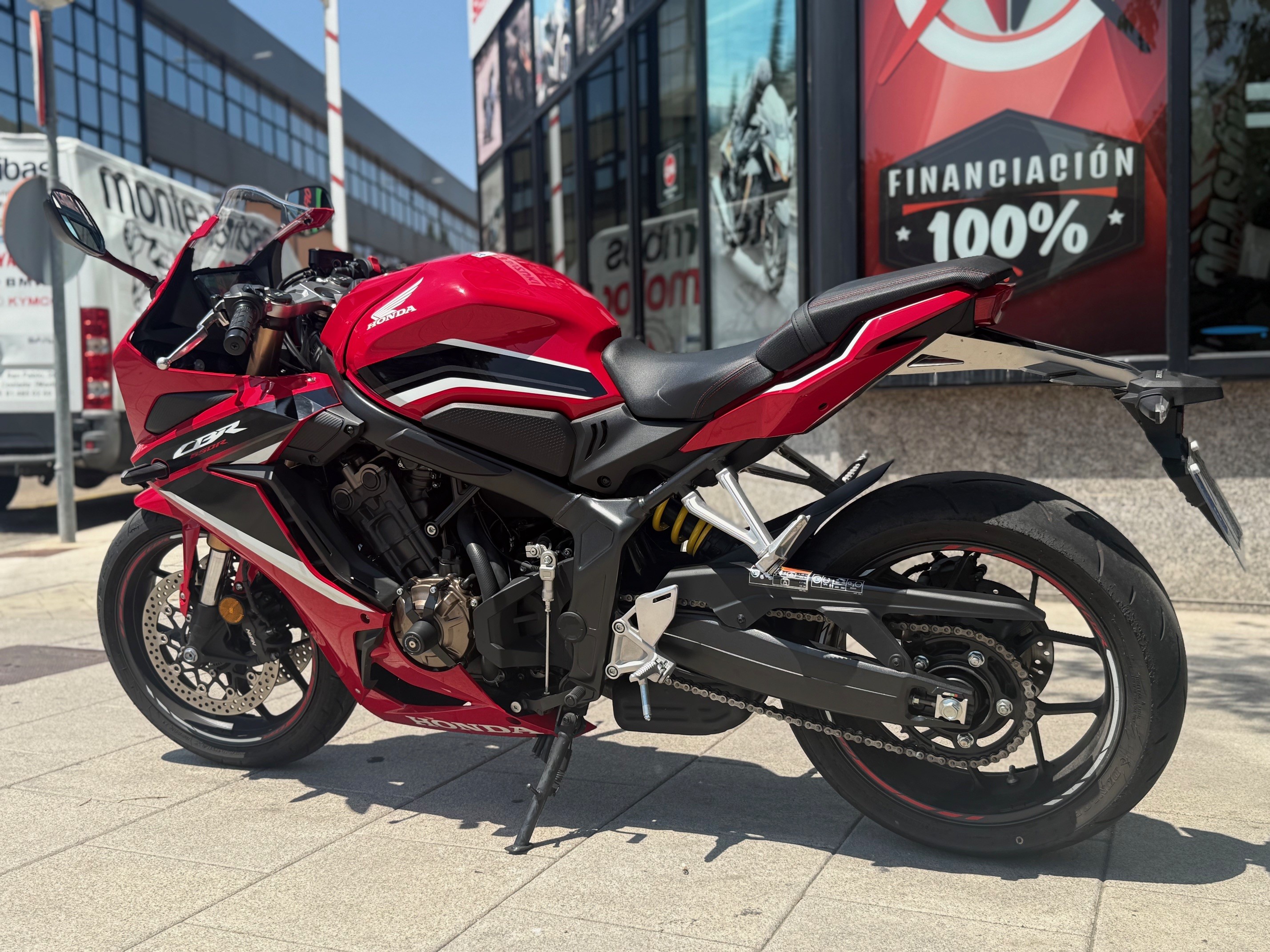 HONDA CBR 650 R AÑO 2021 CON 6.867 KM